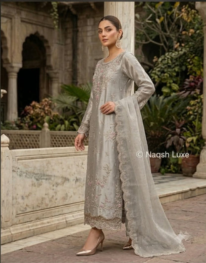 Areeba Moonlit Silver