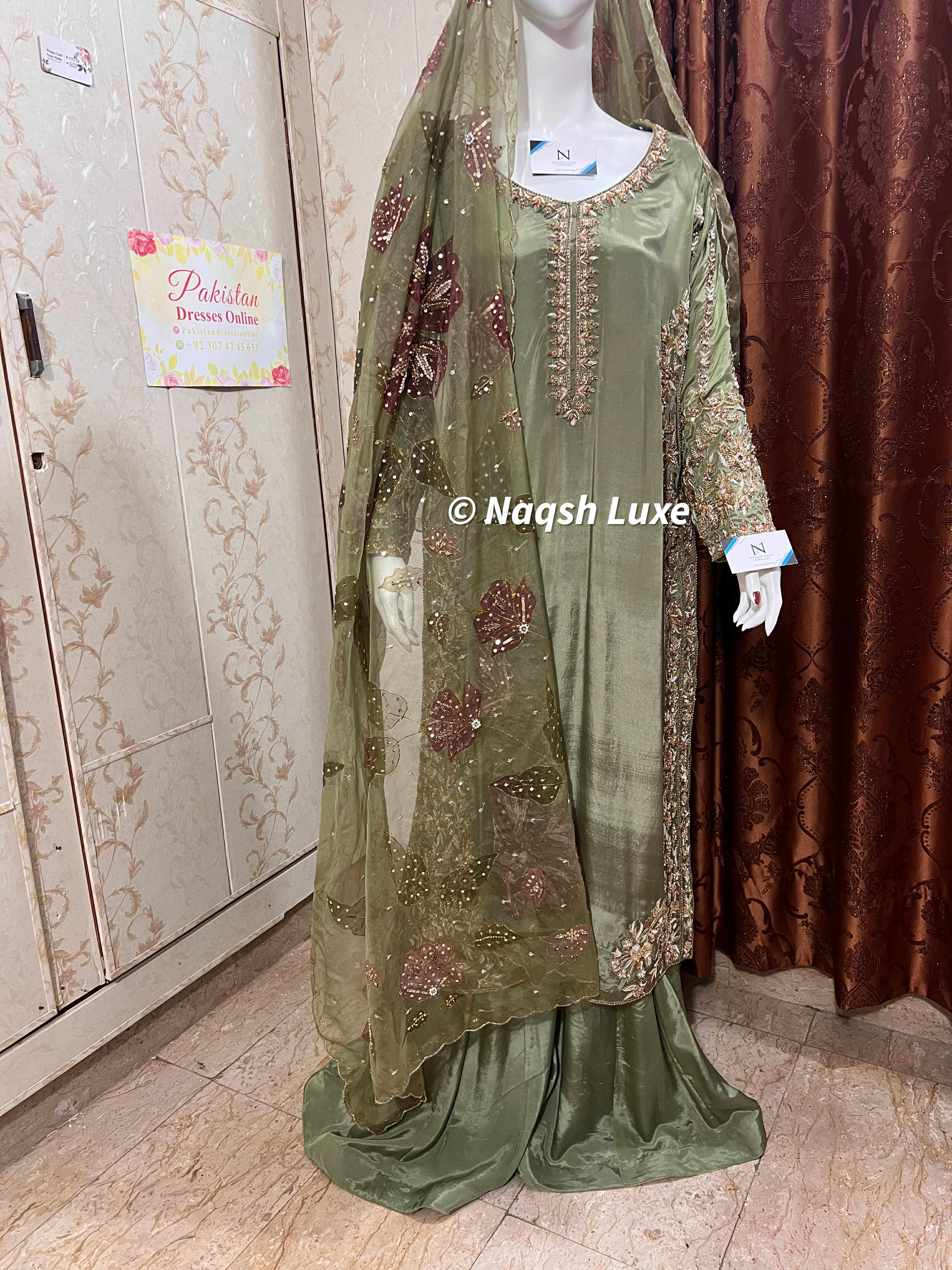 Selected Variant Image