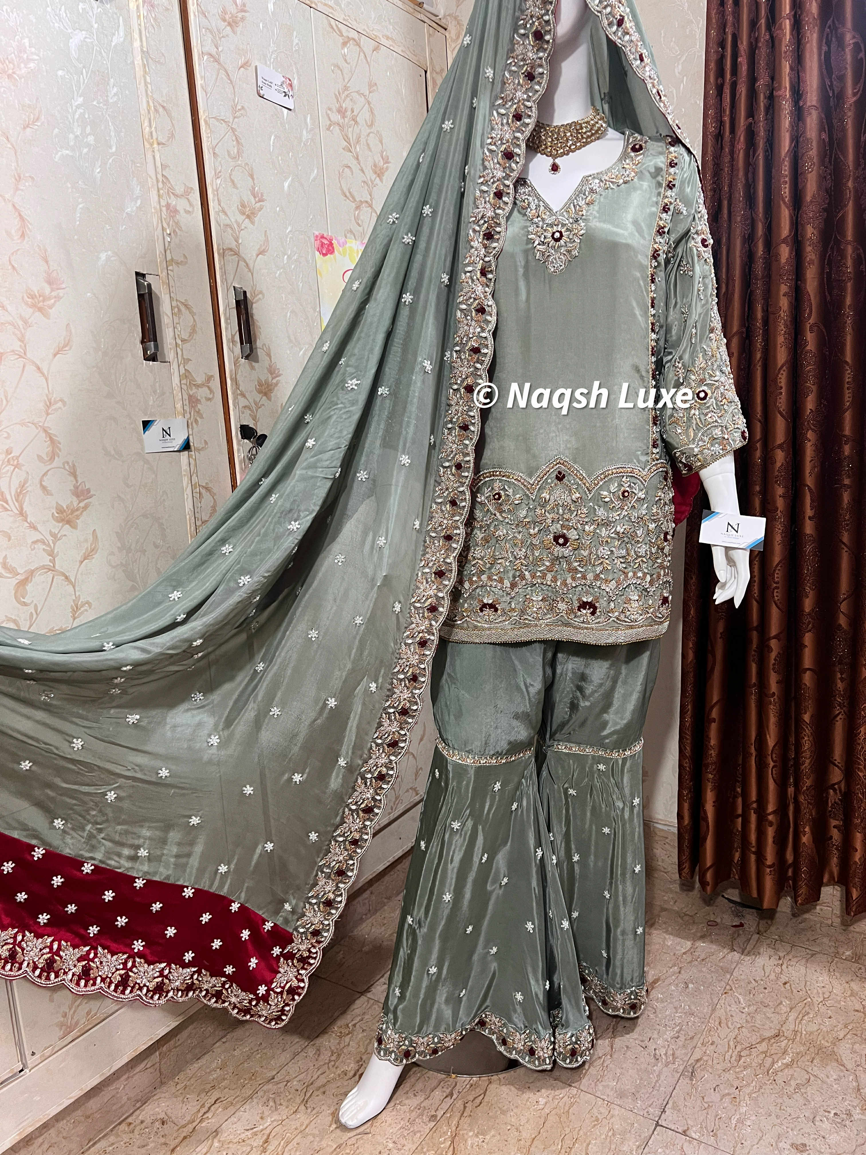 Selected Variant Image